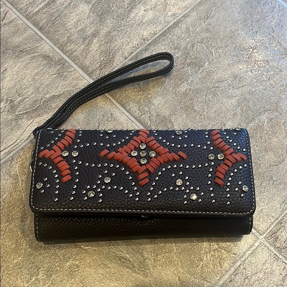 Stylish Black and Red Women's Clutch - Picture 1 of 6